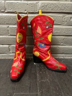 Vintage Shoe Biz Red Leather Floral Inlay Cowboy Boots Size 8 Narrow Never Worn